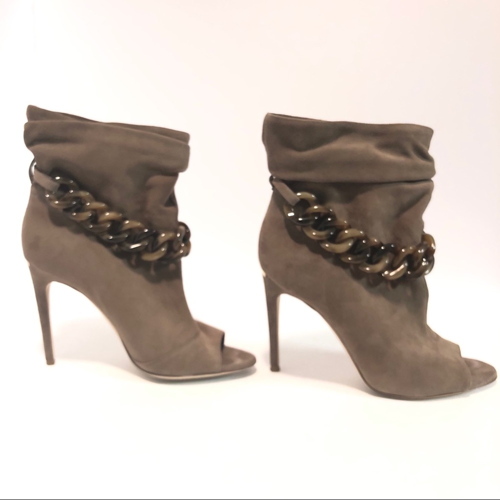 Burberry Punterel Peep Toe Bootie 38.5 Tan
